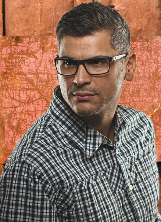 CAT frames and Visique Hutt expertise! Match the best frames with superb lenses for stylish, crystal-clear vision. We